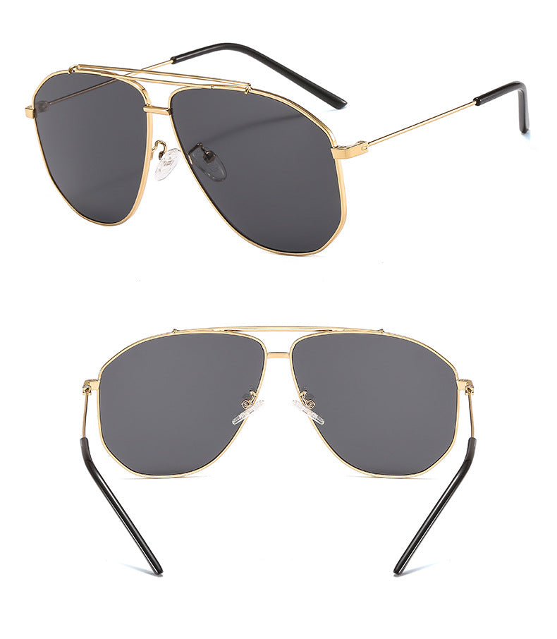 Neue Sonnenbrille aus GG-Metall