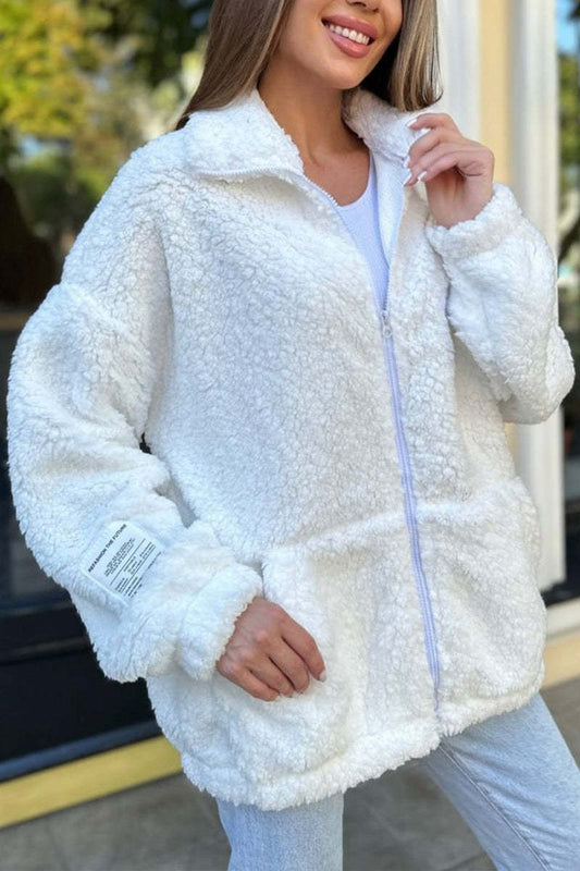 Abrigo tipo cárdigan de felpa con solapa