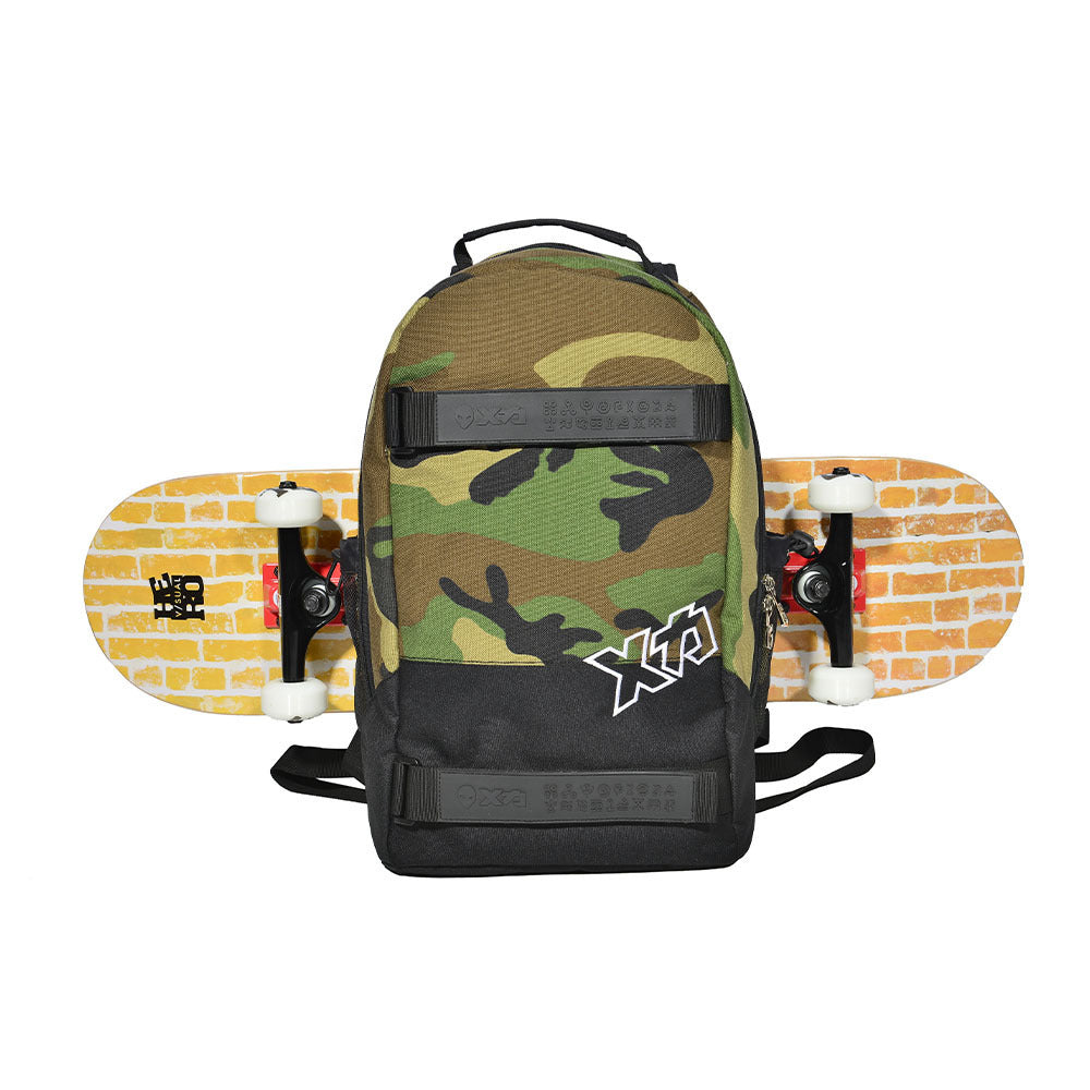 Large capacity skateboard backpack