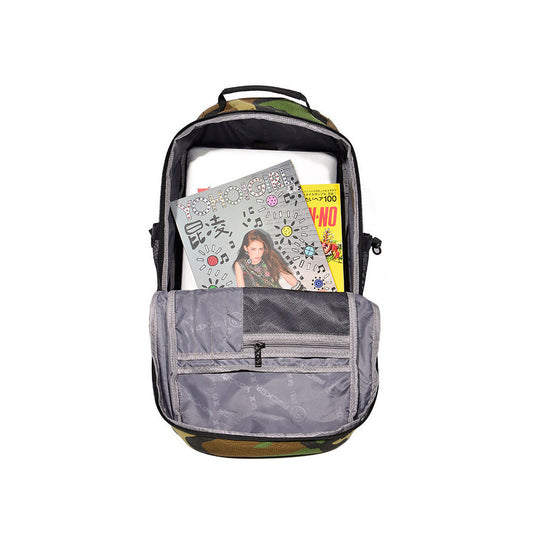 Large capacity skateboard backpack