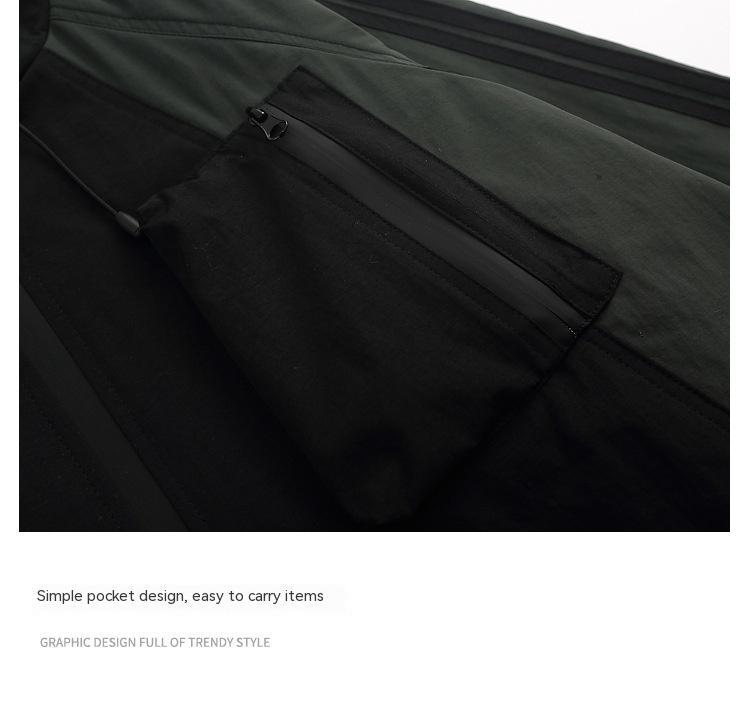 Chaqueta con capucha de nicho