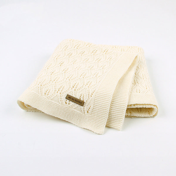 Ins Hot Sale Baby Blanket Knitted Leaf Hollow Hold Blanket Baby Windproof Cover