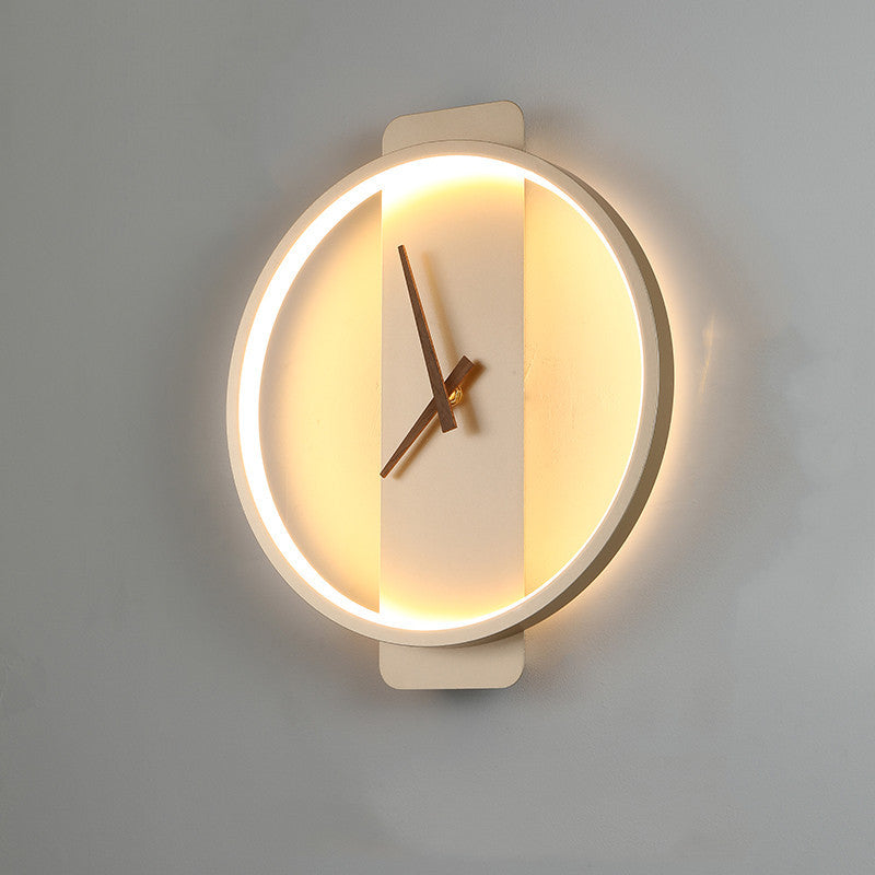 Clock modeling lamp