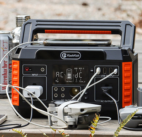 Outdoor Mobile Power Supply 500W Large Capacity 220V Solar Portable