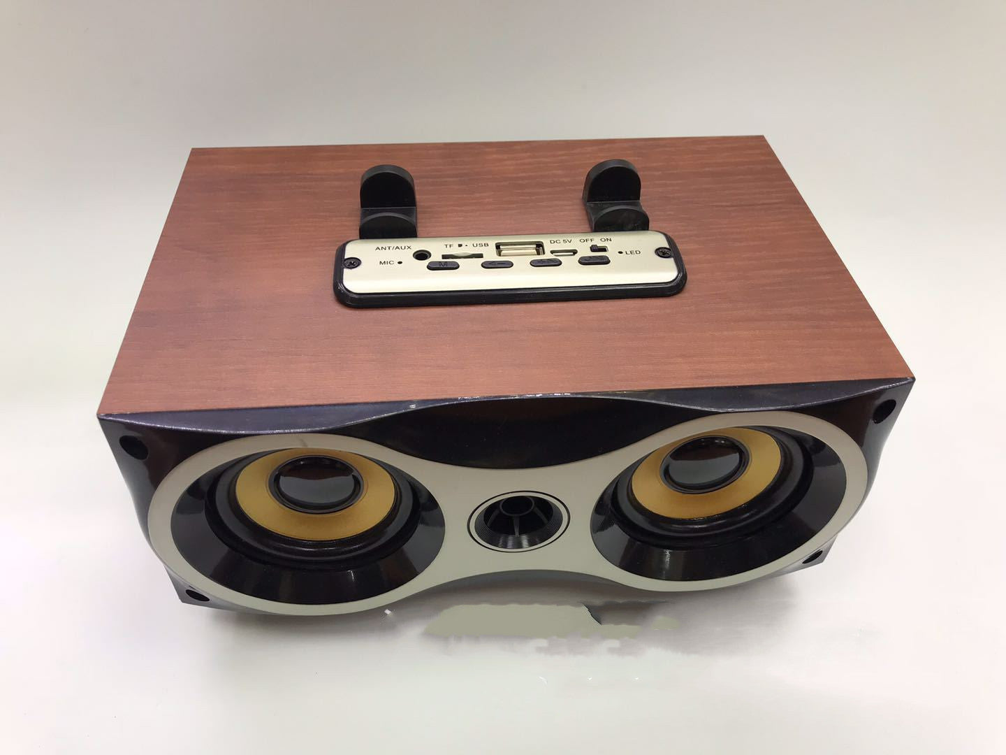 Wooden Bluetooth Subwoofer Audio Dual Speakers Retro Speaker Card