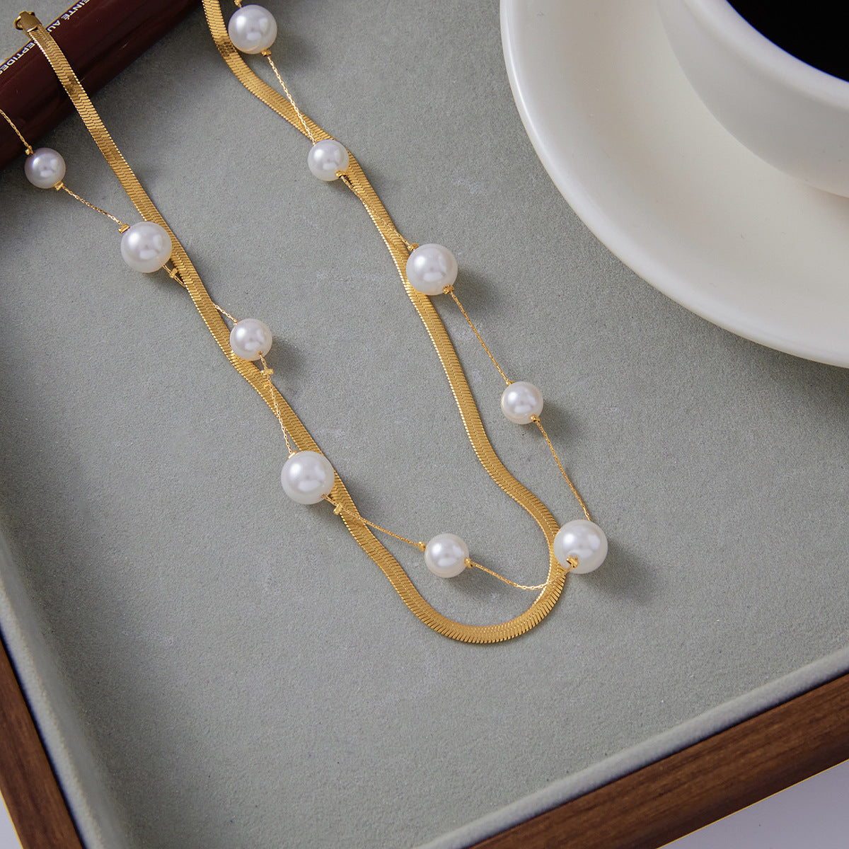 Elegant 18K Gold Stainless Steel Glass Pearl Necklace