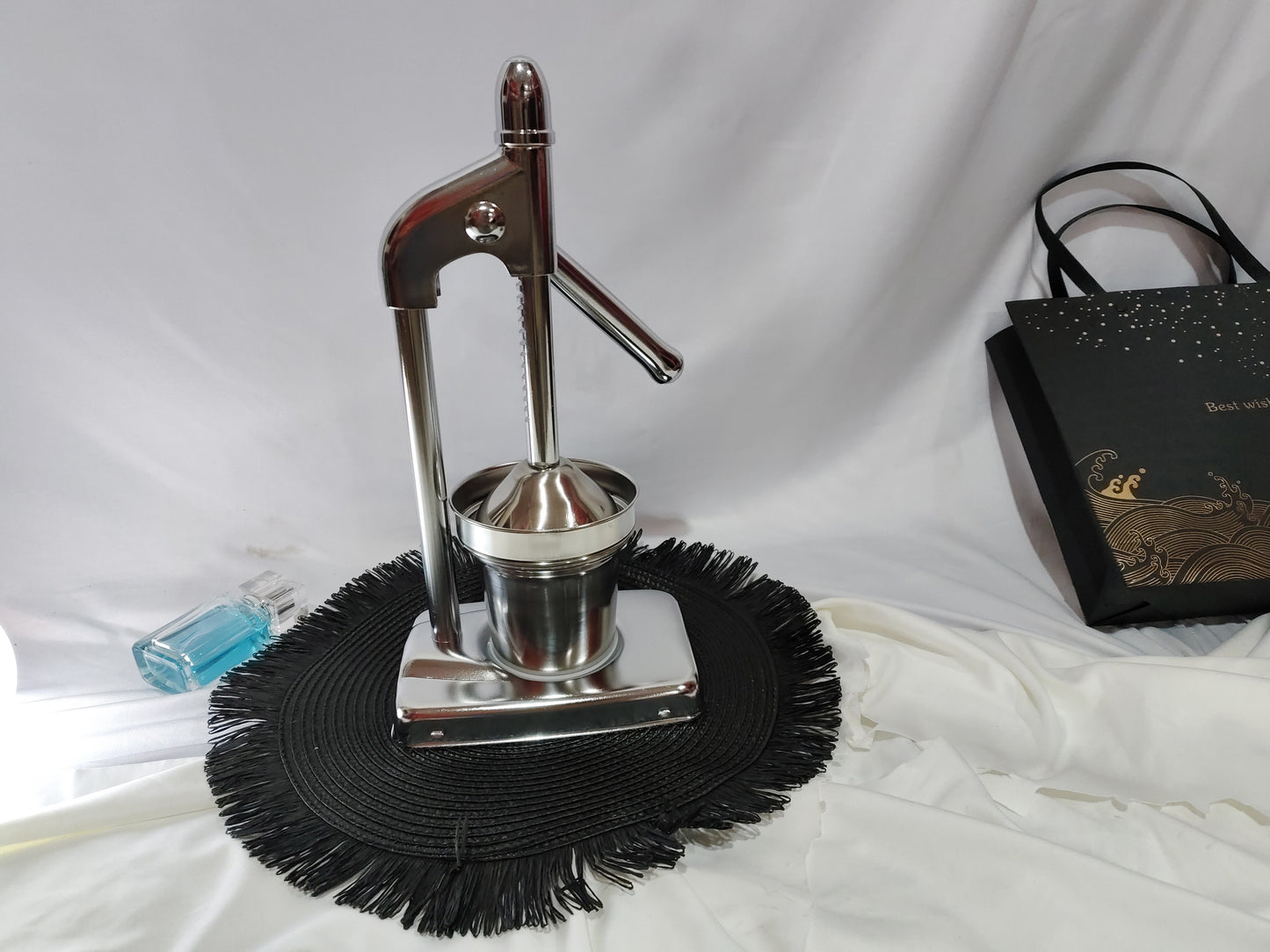 Stainless steel domestic and commercial Juicer