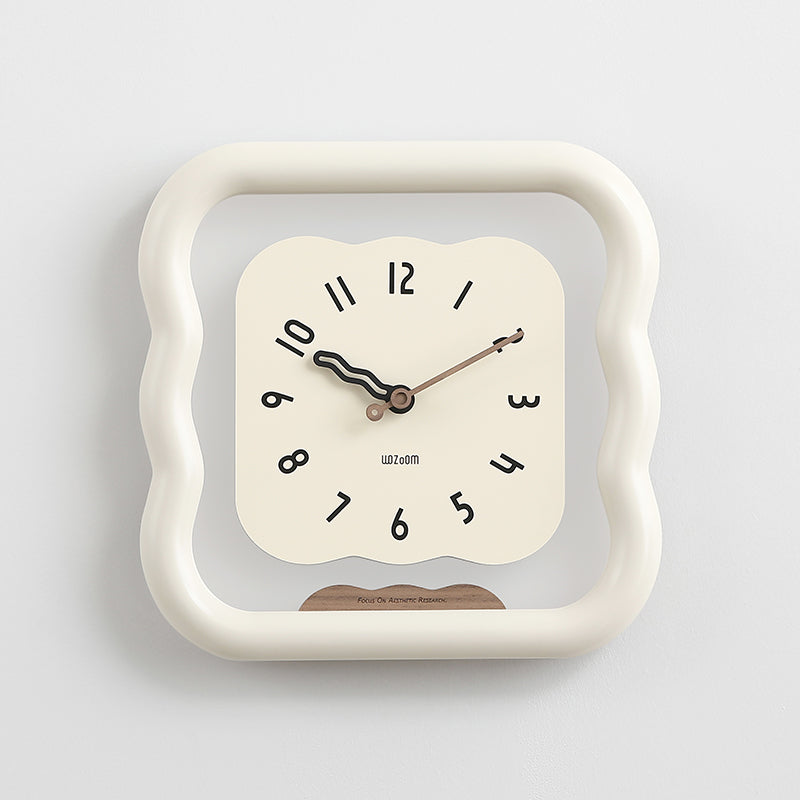 Punch-free Retro Cream Style Simple Wall Clock