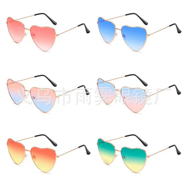 Sonnenbrille in Herzform 