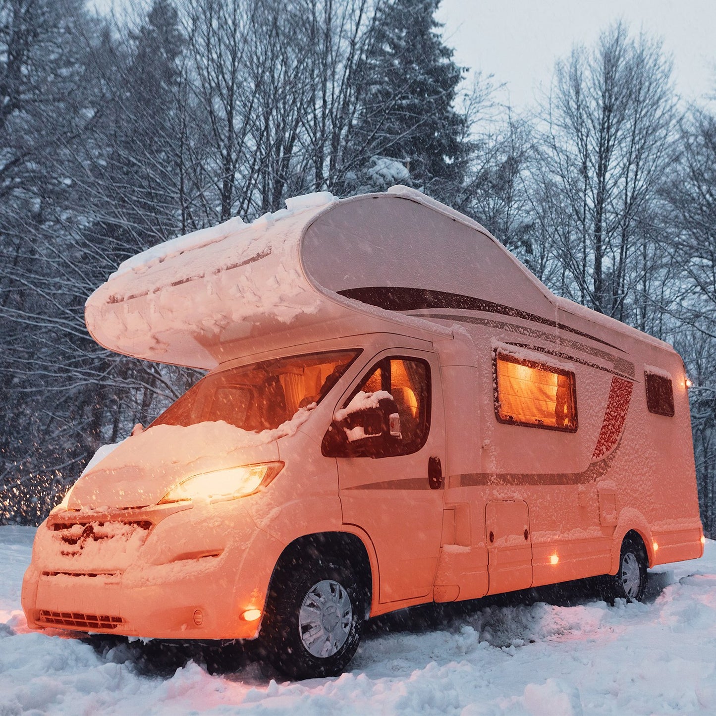 VEVOR 5-8KW Diesel Heater, Diesel Air Heater All In One With Remote Control And LCD Screen, Fast Heating Low Noise, Portable Diesel Heater For Truck Van RV Trailer Camper And Indoors