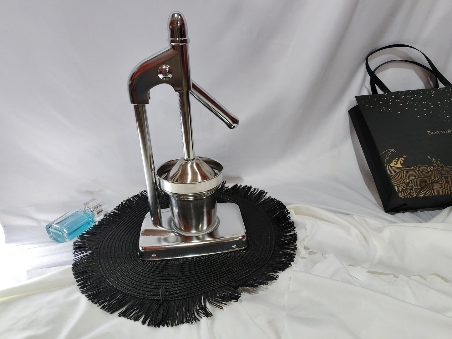 Stainless steel domestic and commercial Juicer